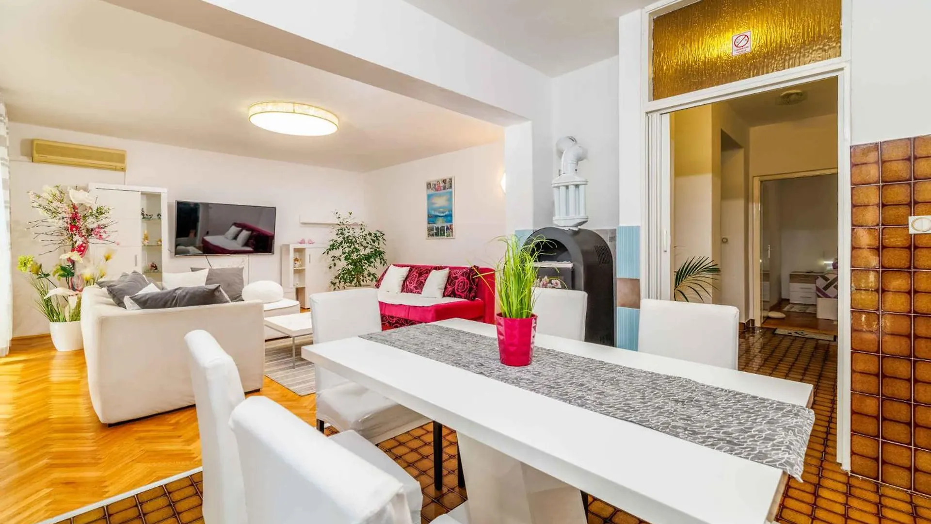 Apartment In Crikvenica 5468